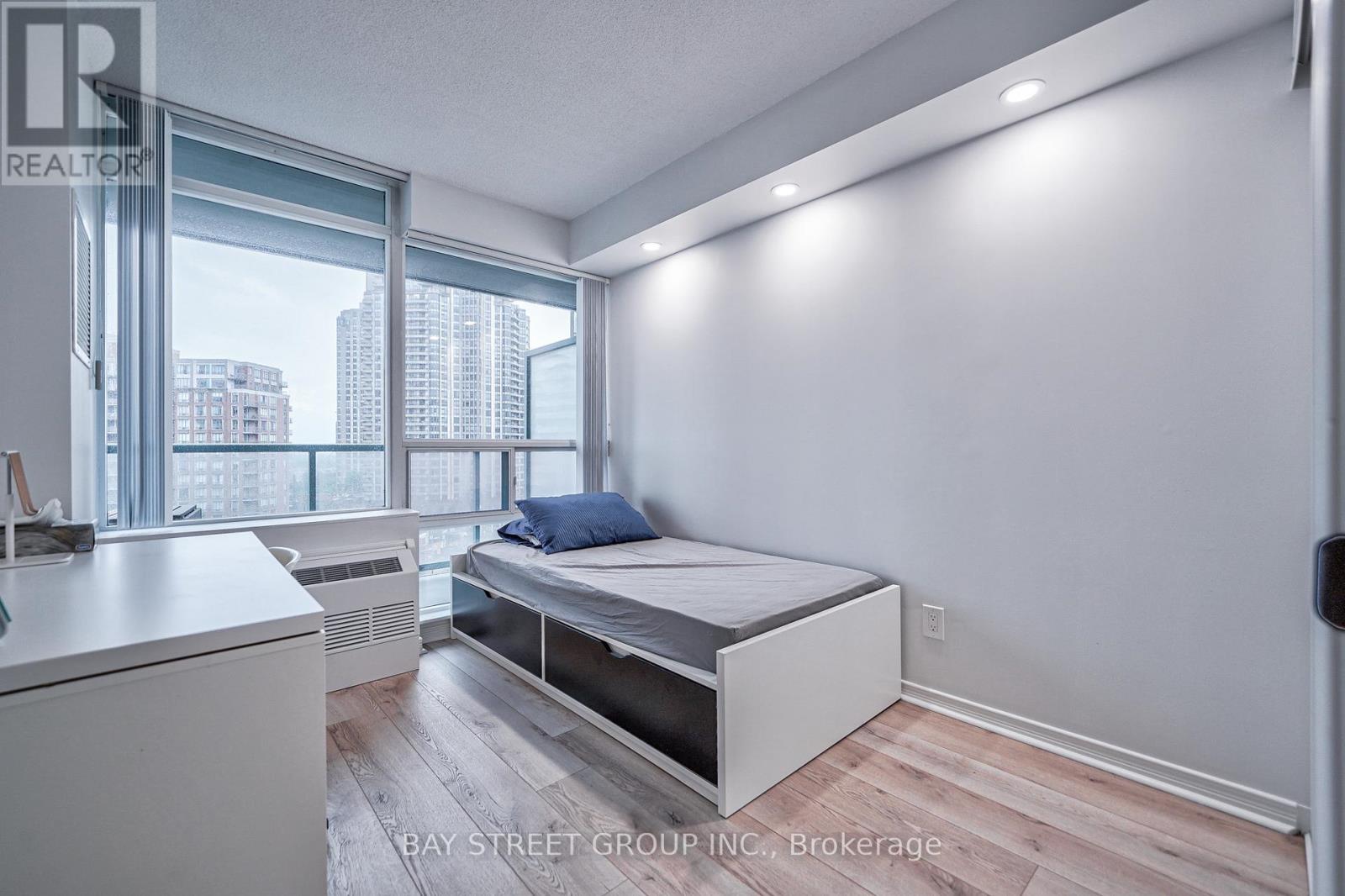 #803 5500 YONGE STREET - 22