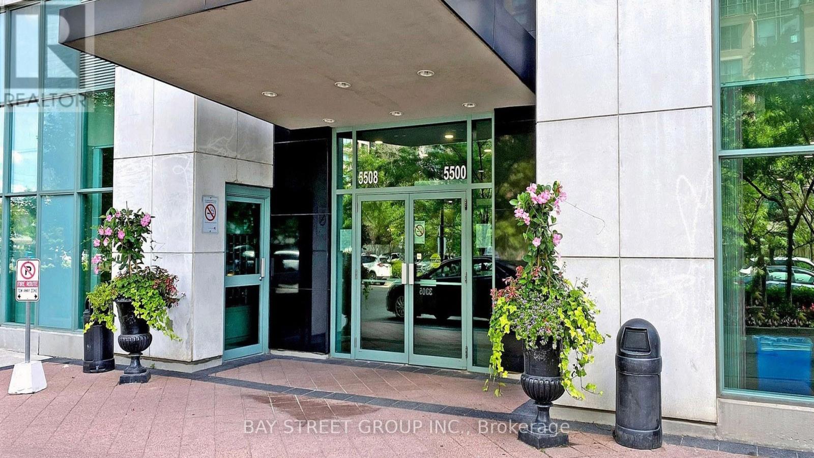 #803 5500 YONGE STREET - 3