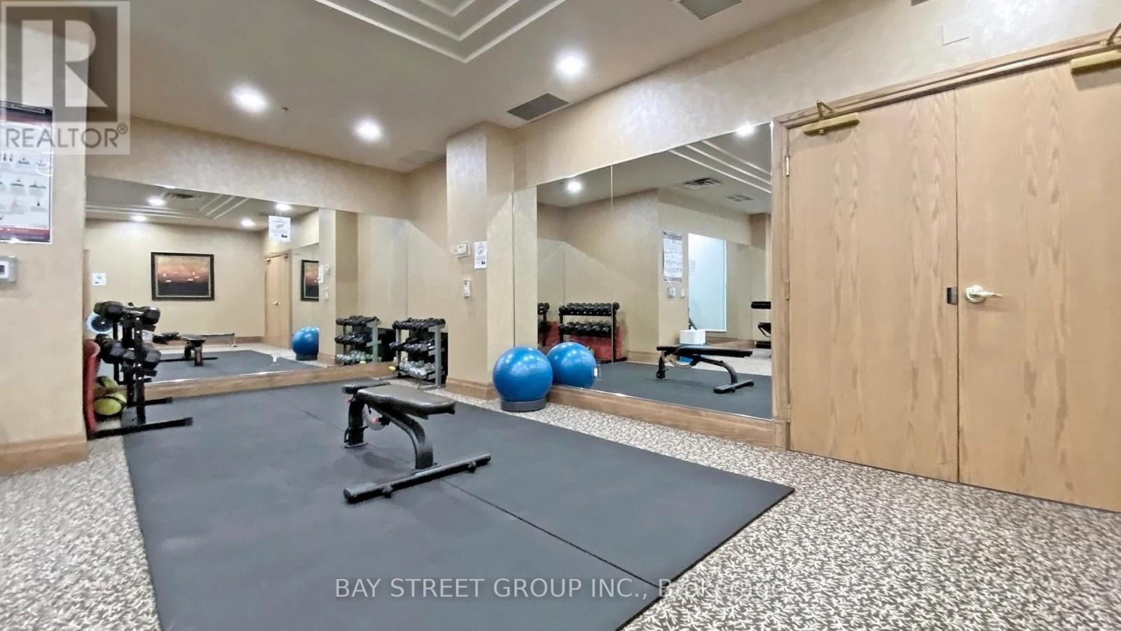 #803 5500 YONGE STREET - 48