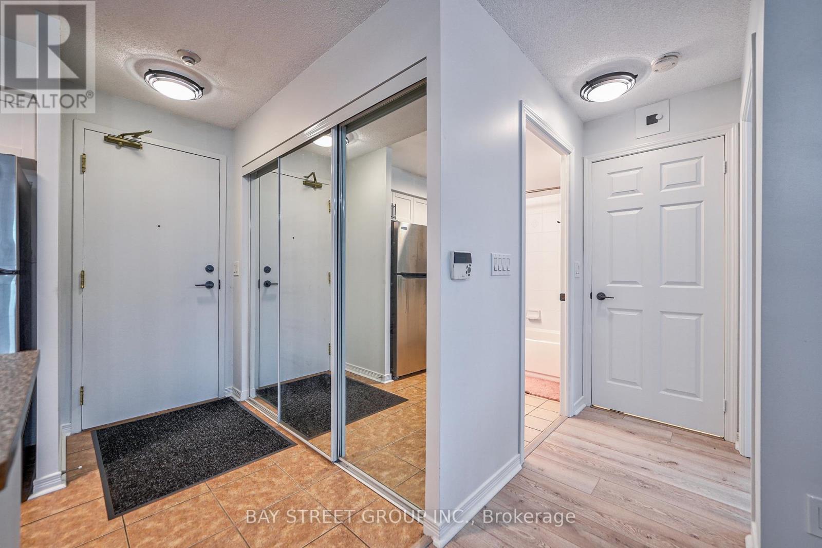 #803 5500 YONGE STREET - 8