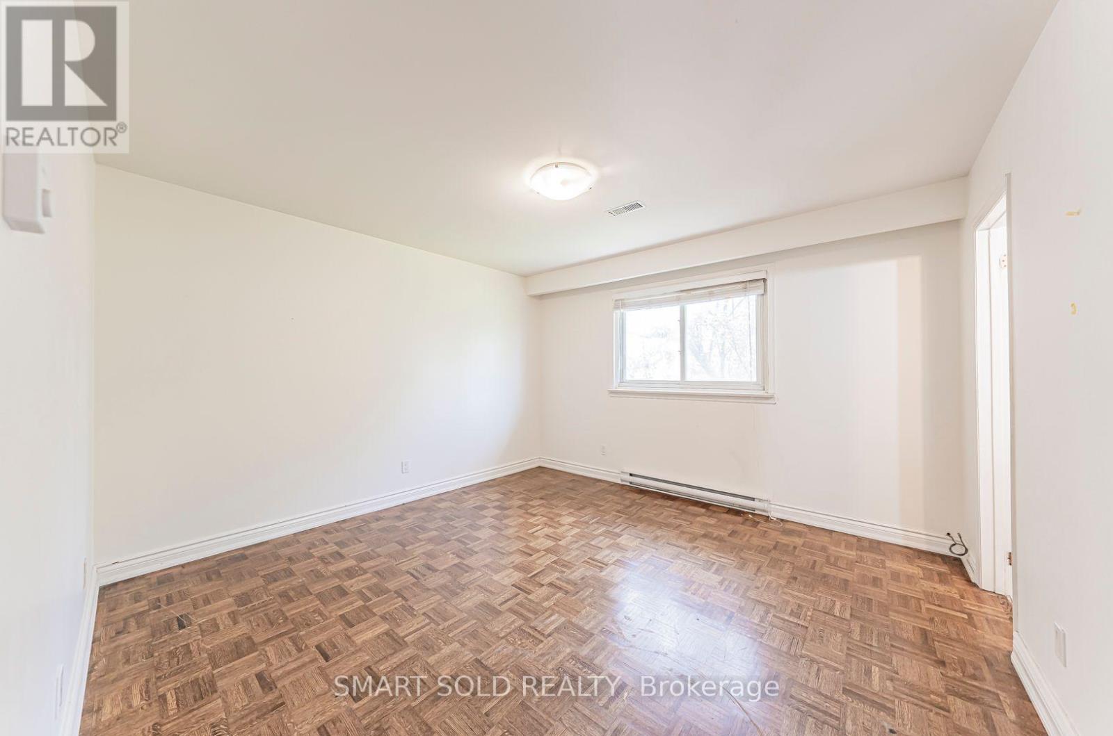 75 STOCKDALE CRESCENT - 21