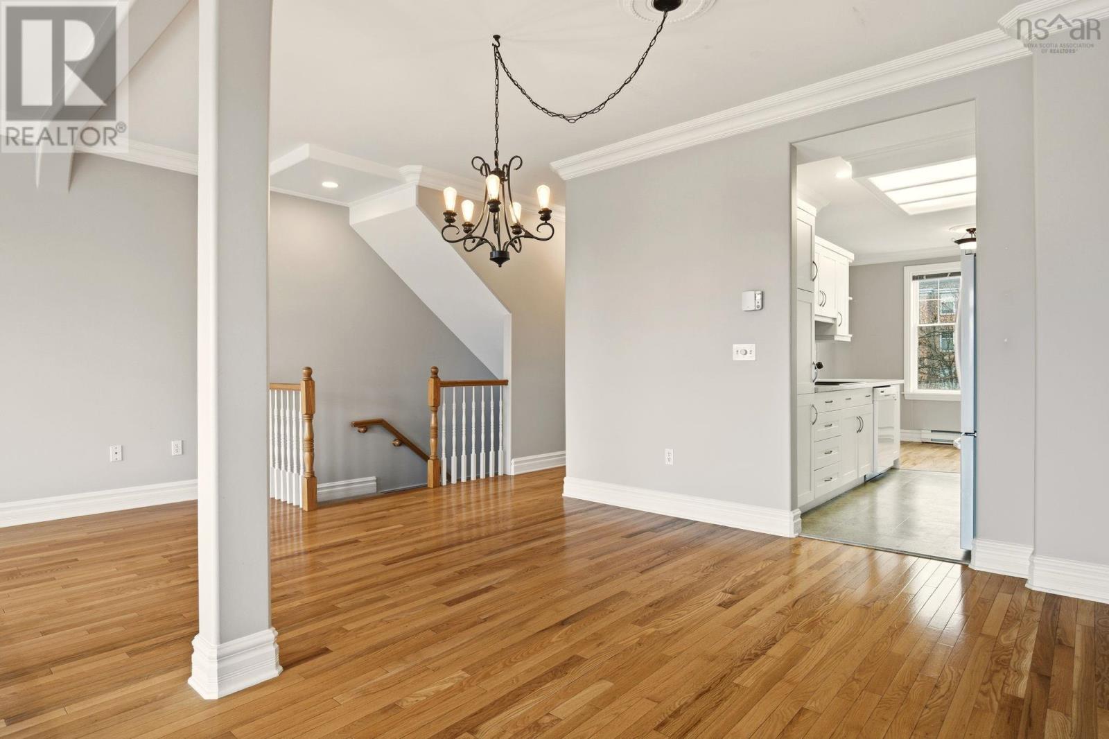 Property 17 of 46 of 4 Arthur Lismer Court