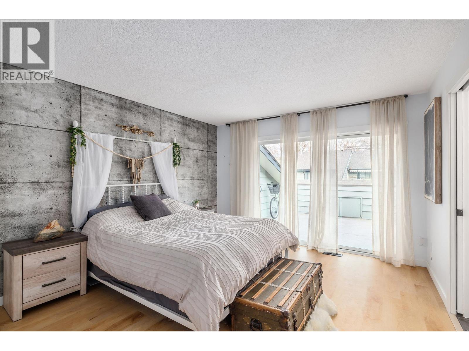 132 1050 Springfield Road, Kelowna