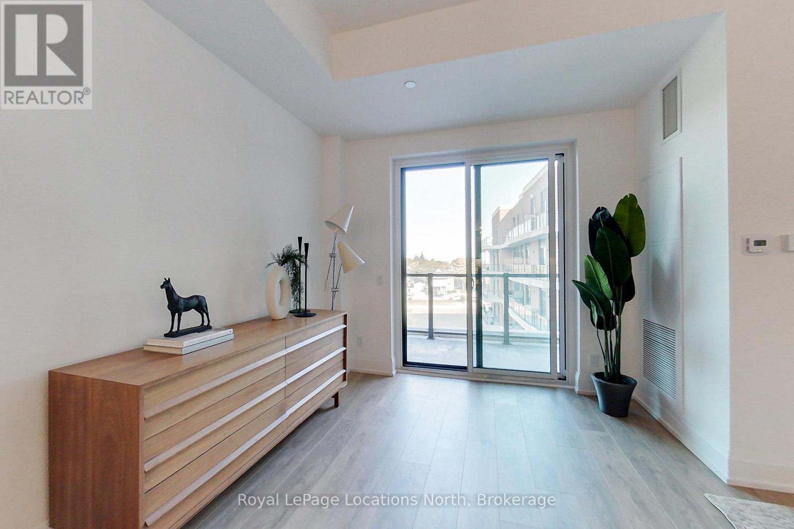 #525 1 HUME STREET - 11