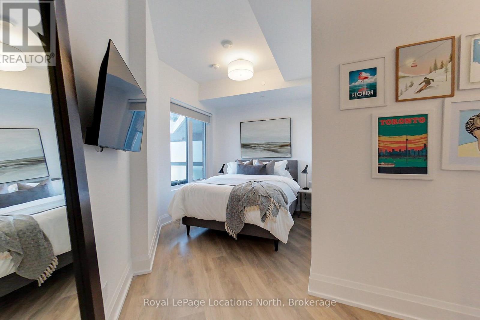 #525 1 HUME STREET - 17