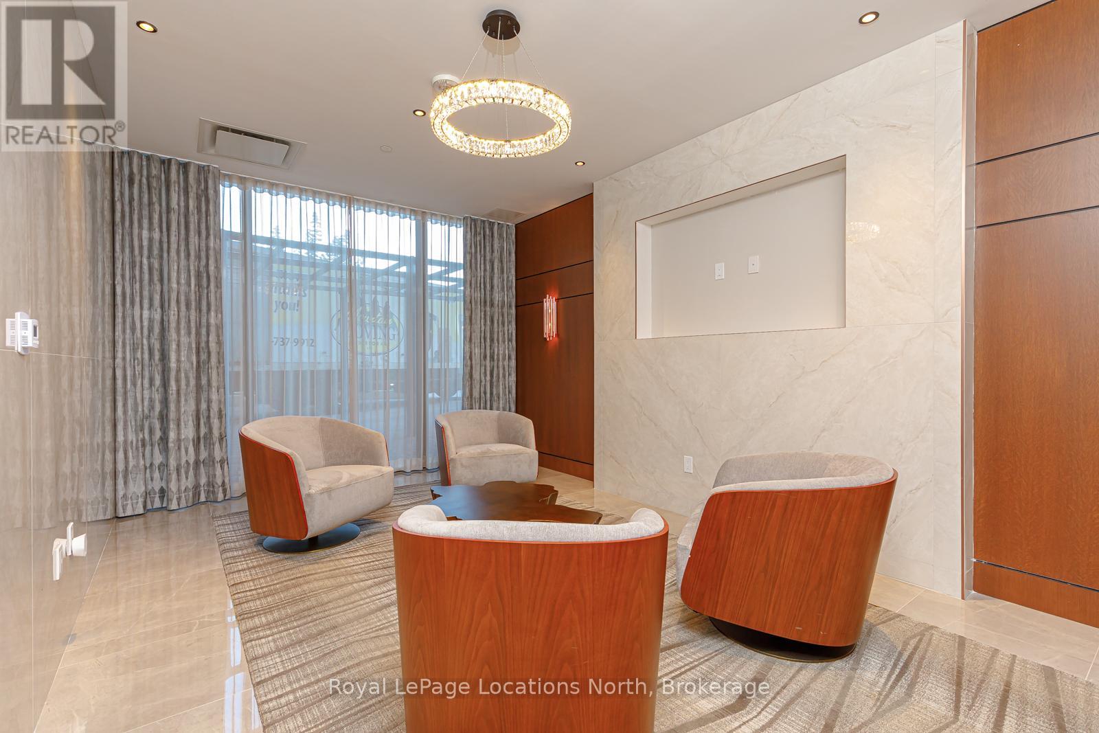#525 1 HUME STREET - 38