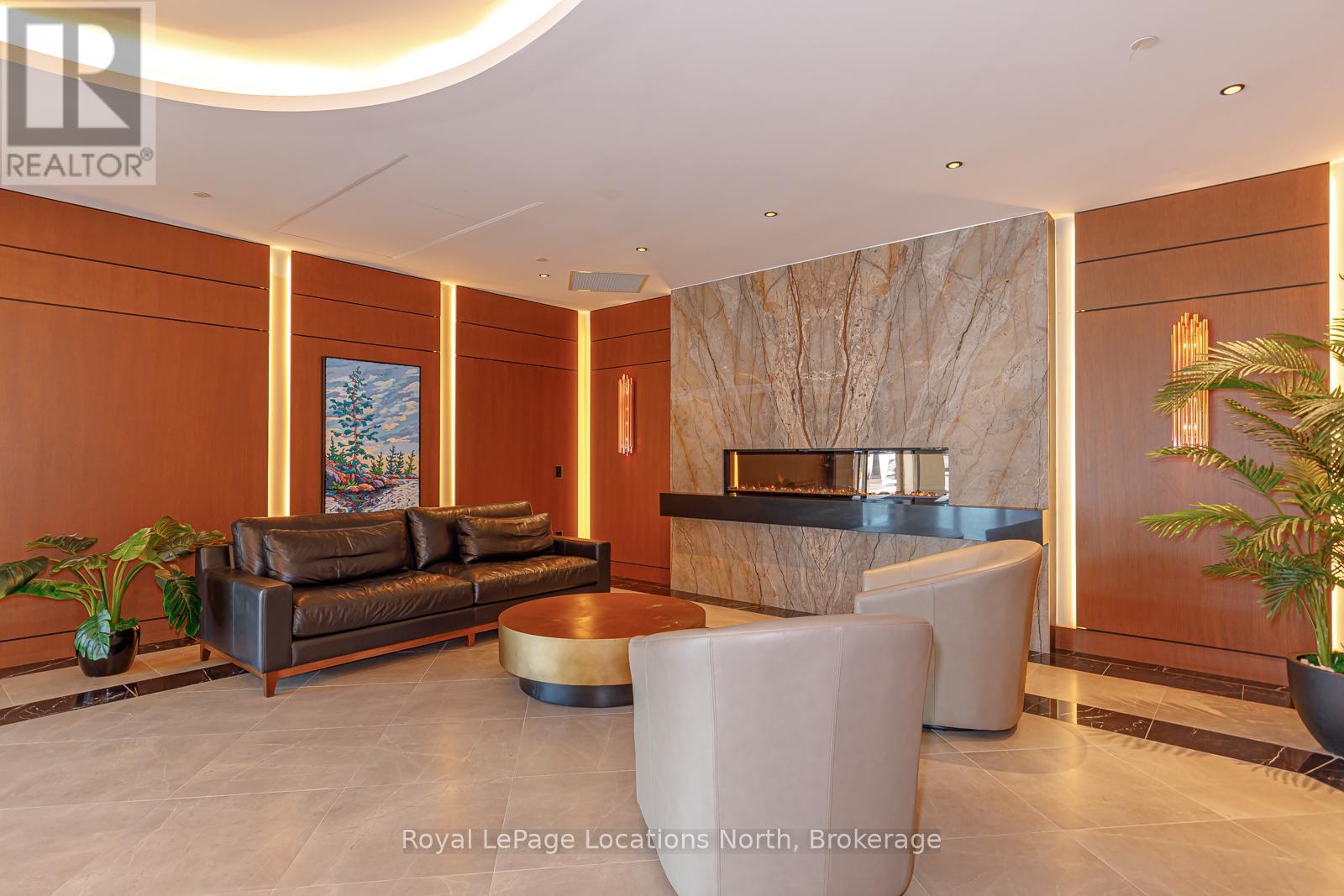 #525 1 HUME STREET - 39