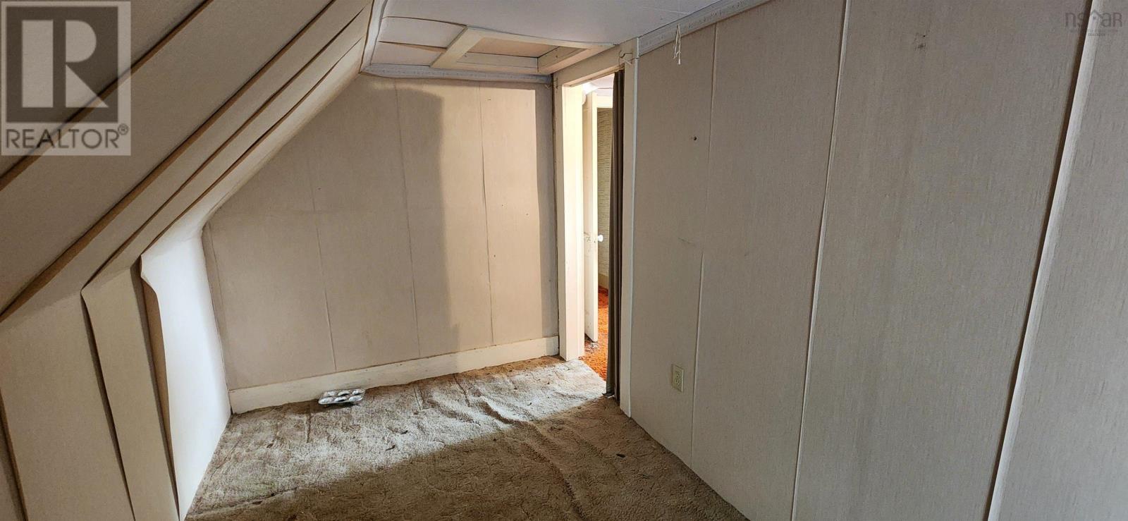 Property 17 of 26 of 887 Cambridge Road