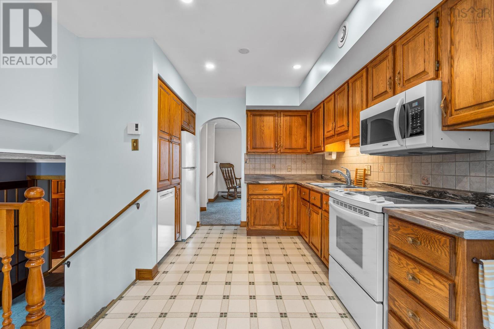 Property 16 of 50 of 12 Amberwood Court