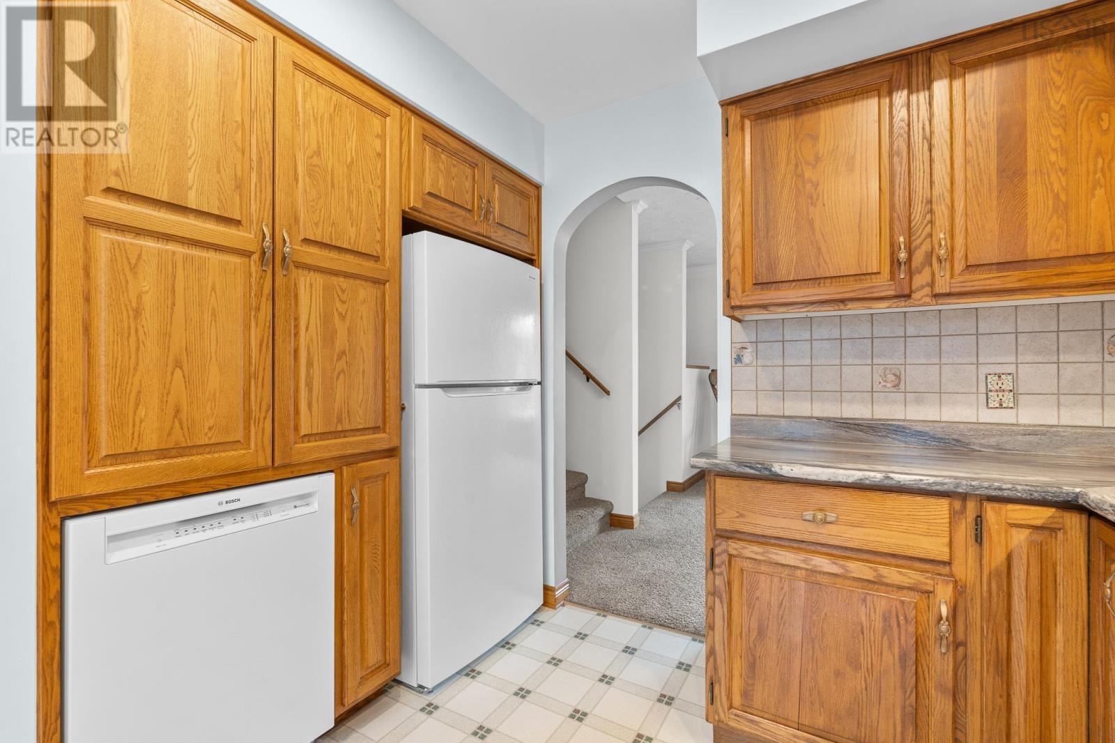 Property 18 of 50 of 12 Amberwood Court