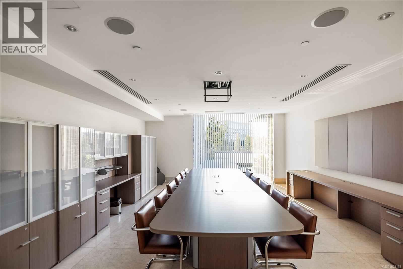 210 100 Saghalie Road, Victoria