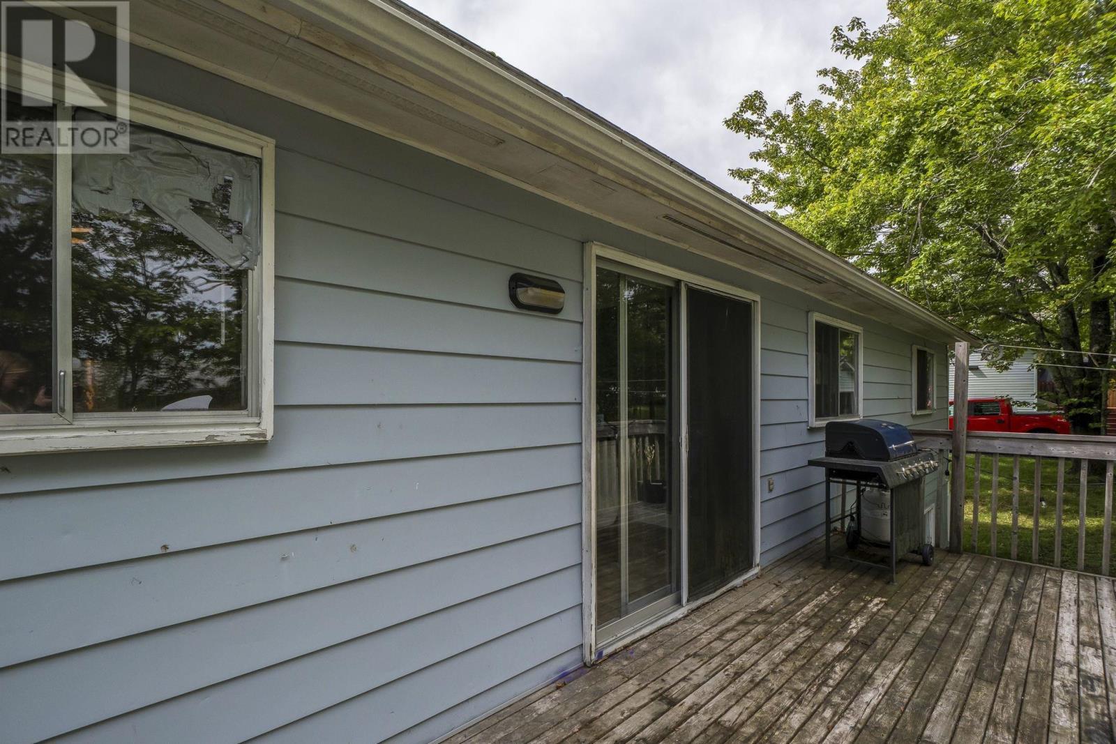 Property 30 of 42 of 14 Ernest Avenue