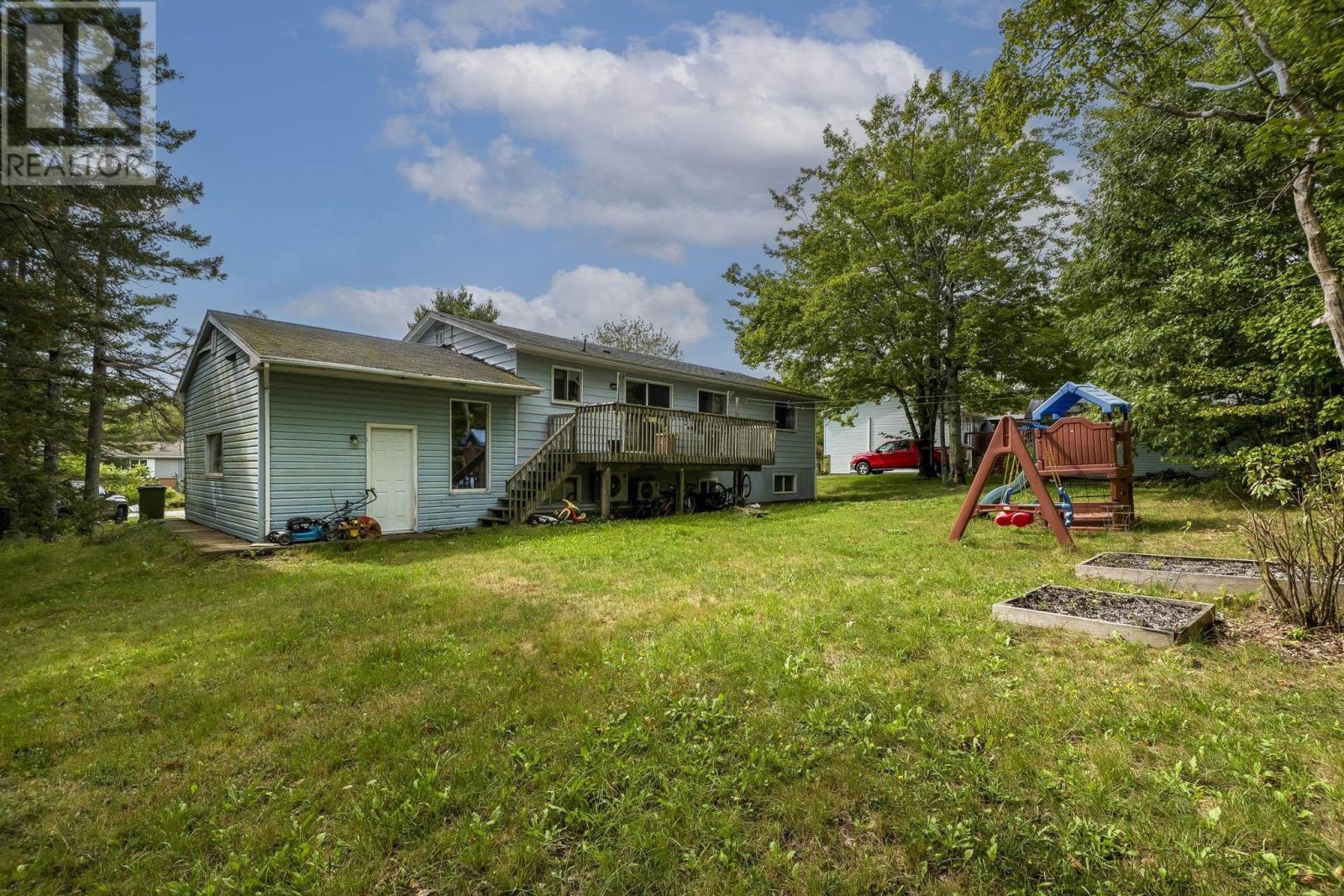 Property 38 of 42 of 14 Ernest Avenue