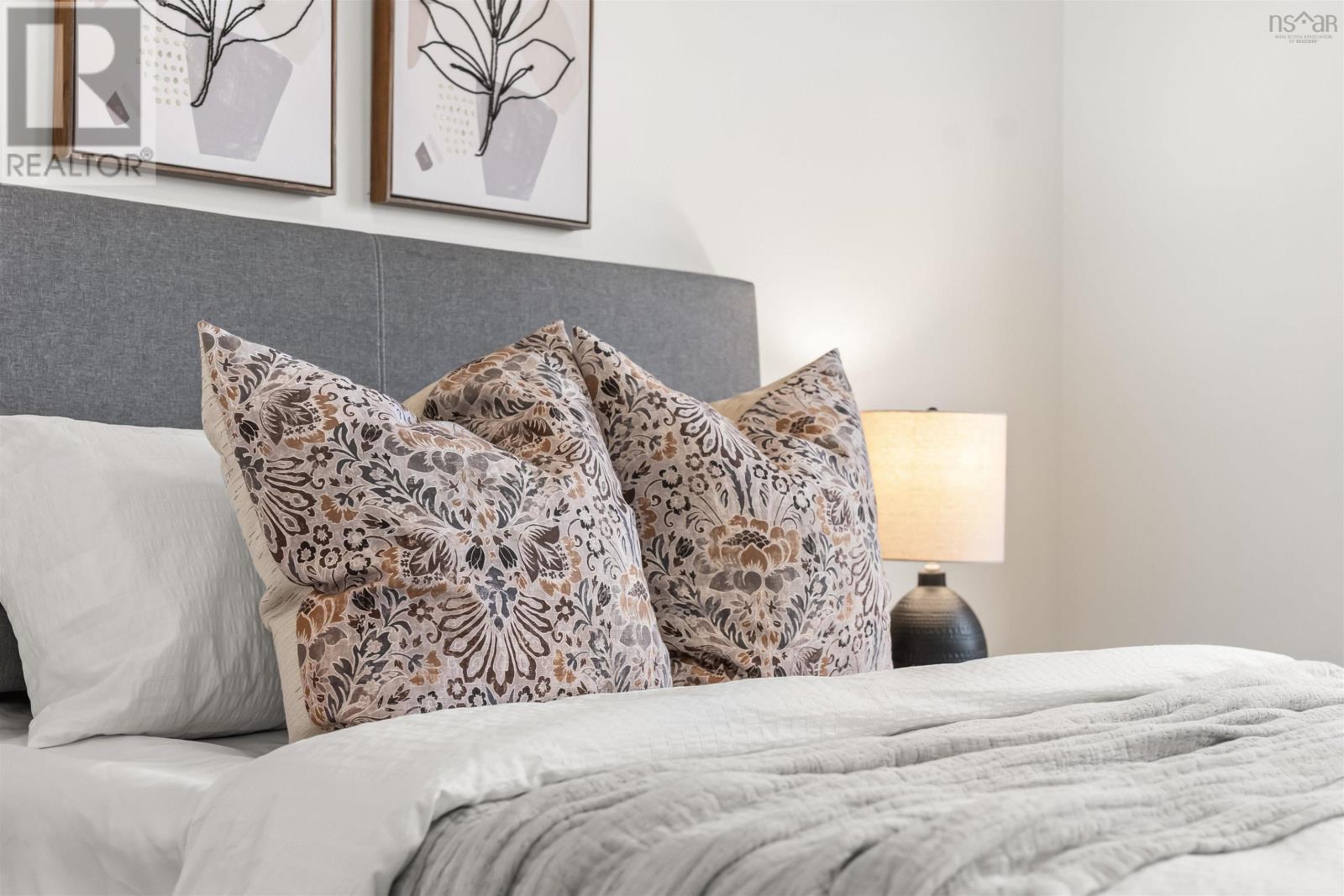 Property 23 of 37 of 103 5769 Cunard Street