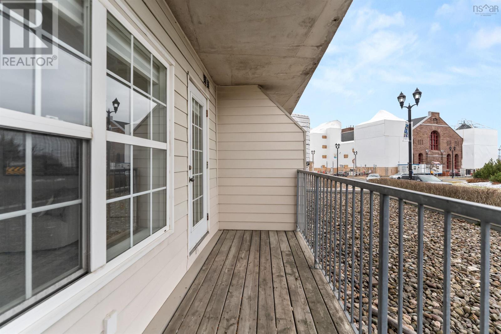 Property 34 of 37 of 103 5769 Cunard Street