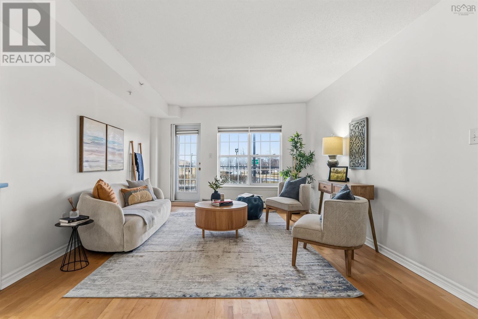 Property 7 of 37 of 103 5769 Cunard Street