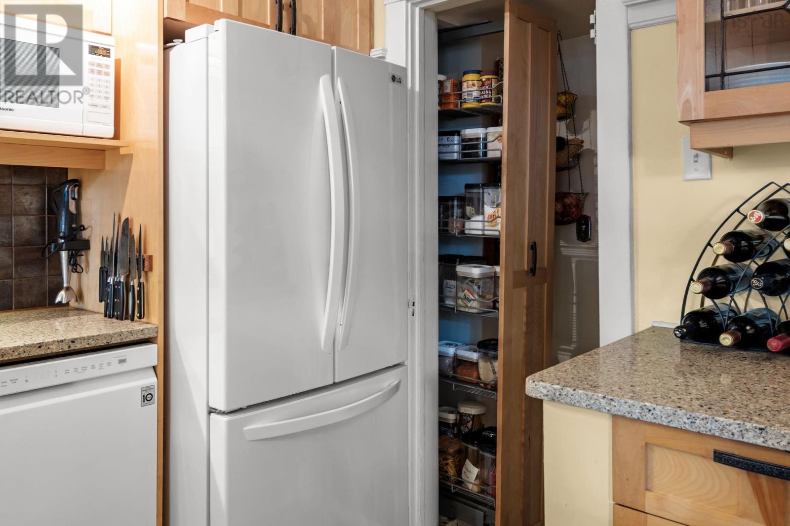 Property 13 of 49 of 5523 Sebastian Pl