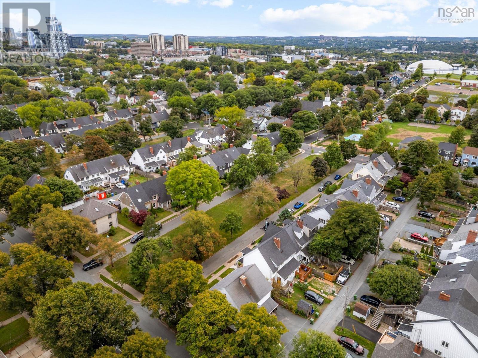 Property 36 of 49 of 5523 Sebastian Pl