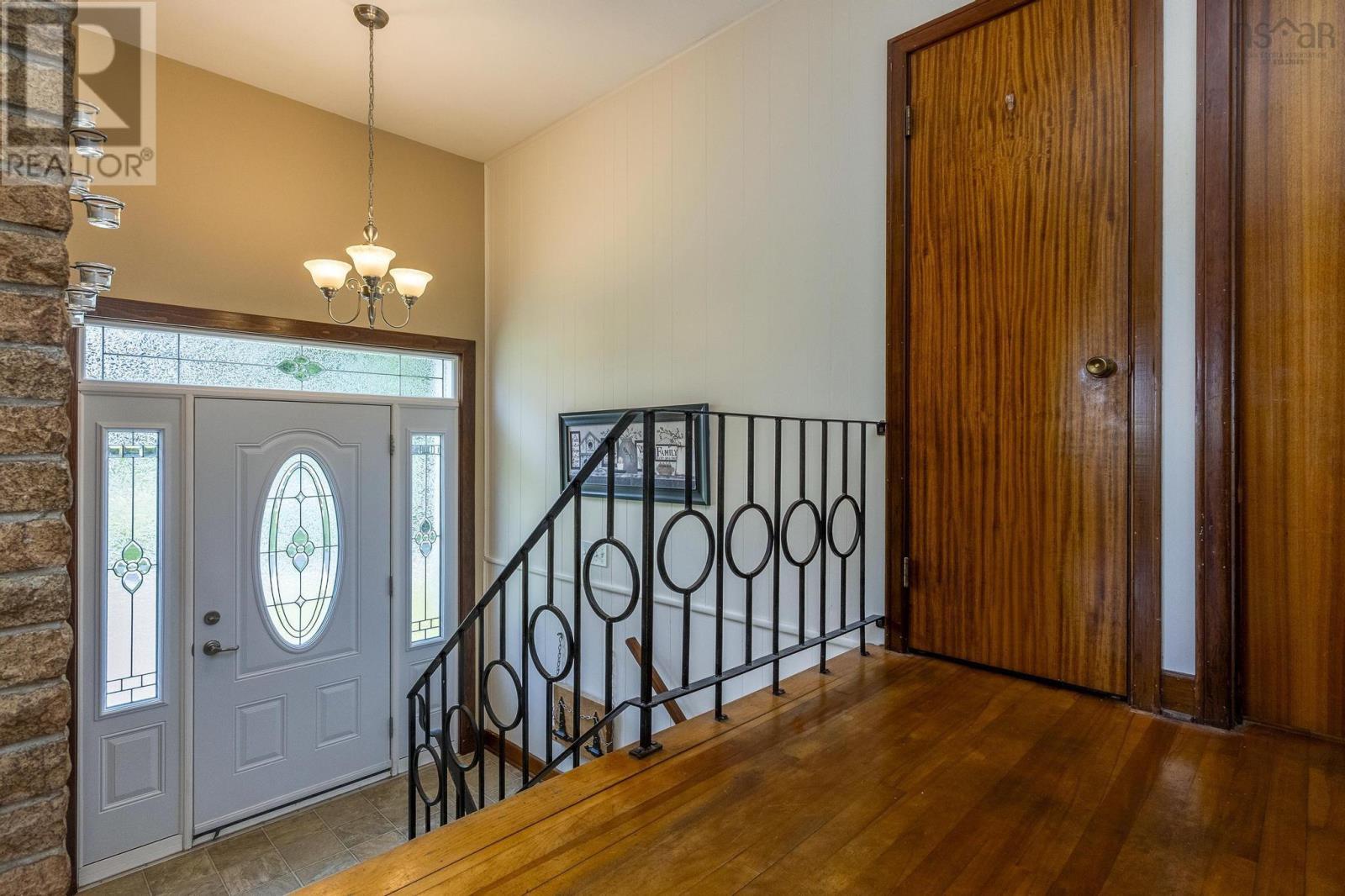 Property 16 of 51 of 9521 Commercial Street