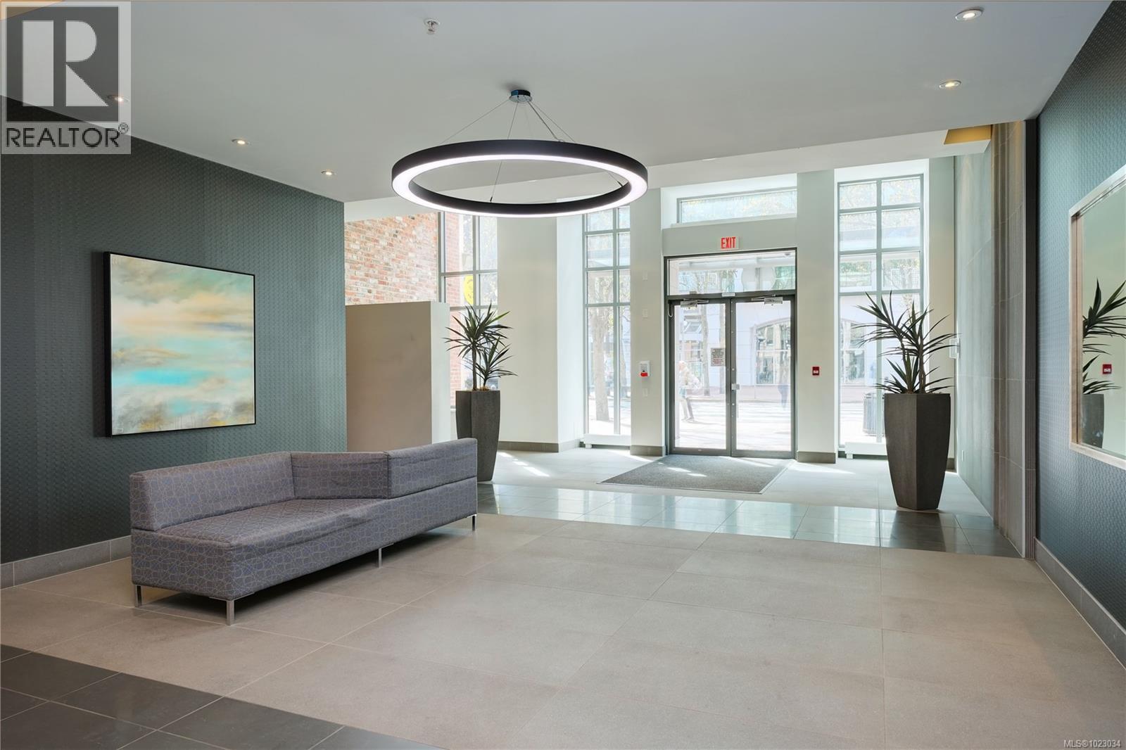 910 728 Yates Street, Victoria