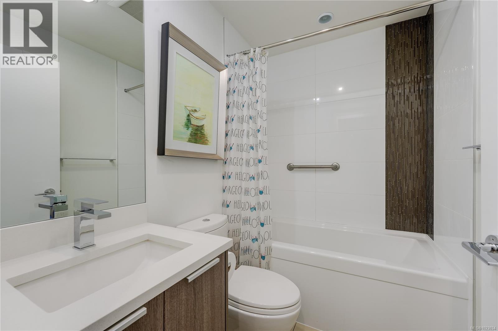 910 728 Yates Street, Victoria