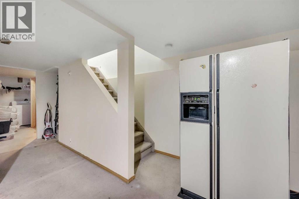 Single Family House for Sale in  Martinpark Way NE Martindale Calgary 