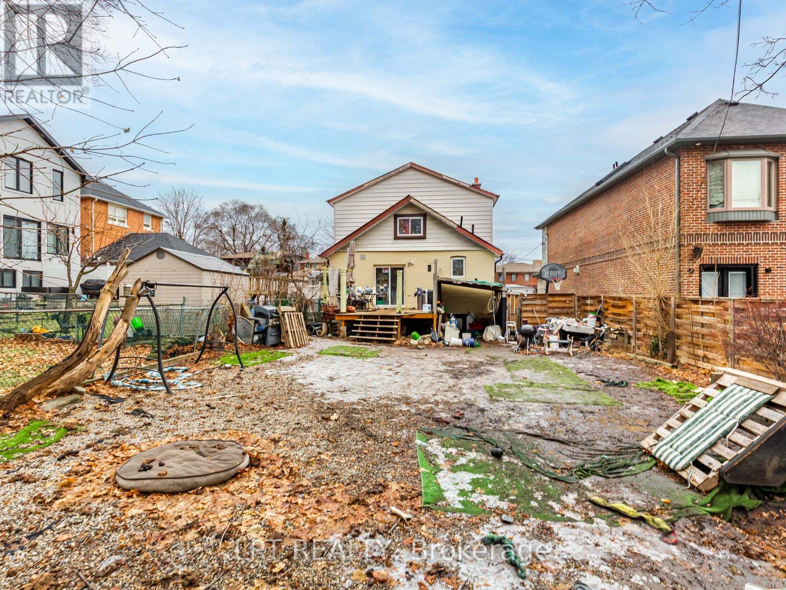 3 RAYMORE DRIVE - 16