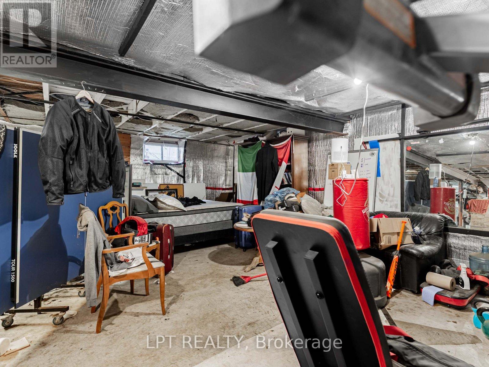 3 RAYMORE DRIVE - 20