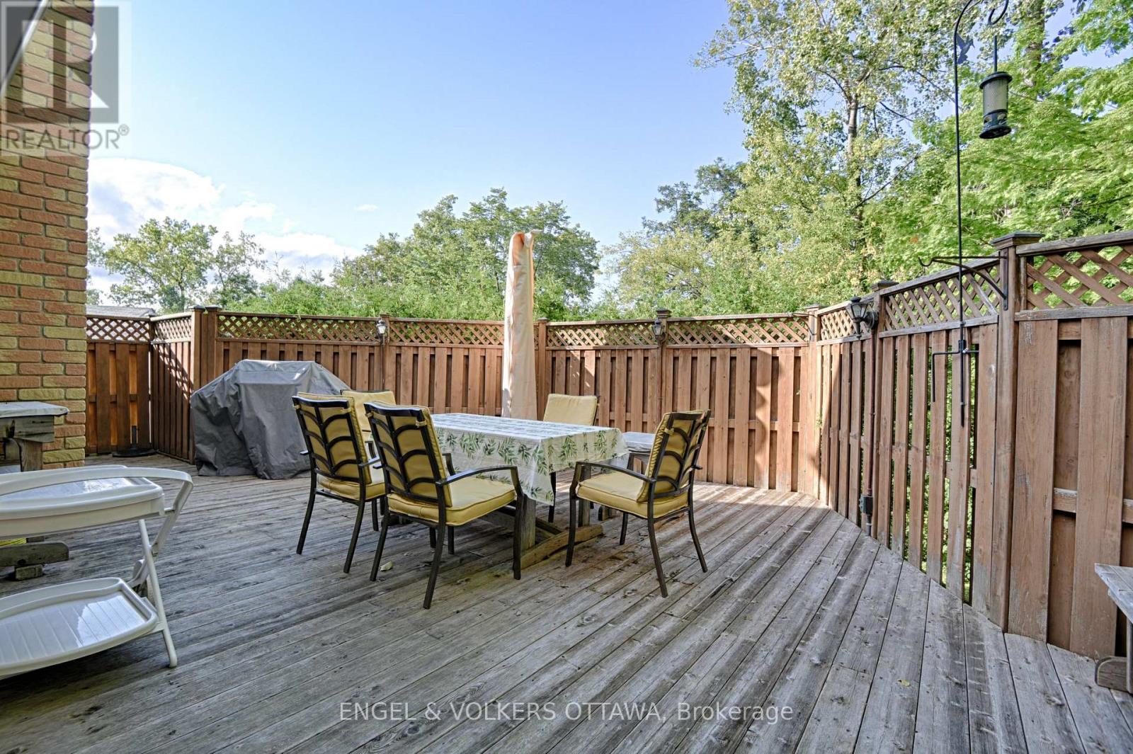 1 - 65 WHITEMARL DRIVE — photo 37