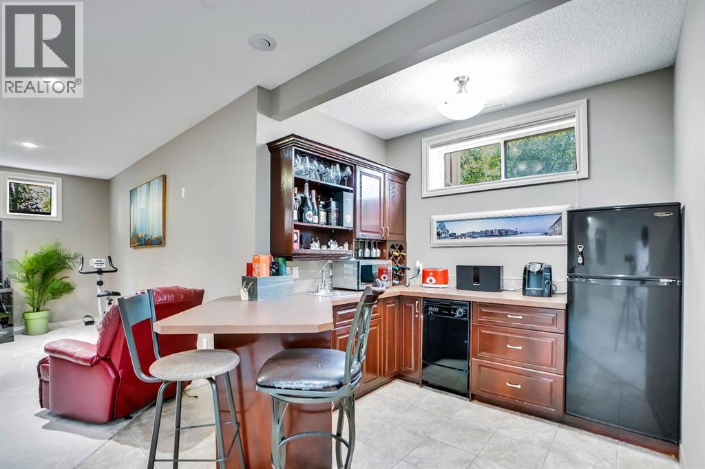 Single Family House for Sale in  Evergreen Common SW Evergreen Calgary 