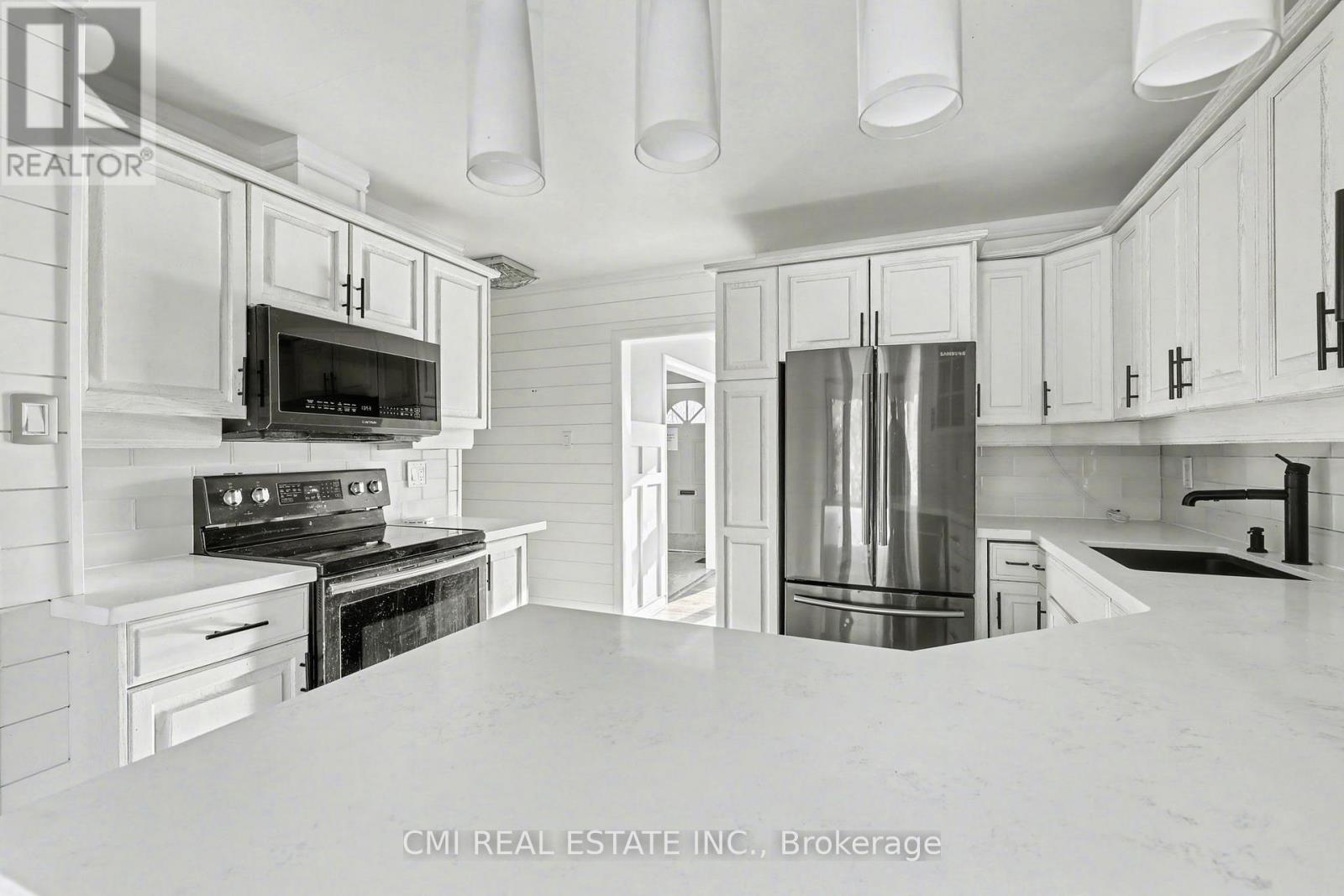 645 RIVERSIDE DRIVE - 16