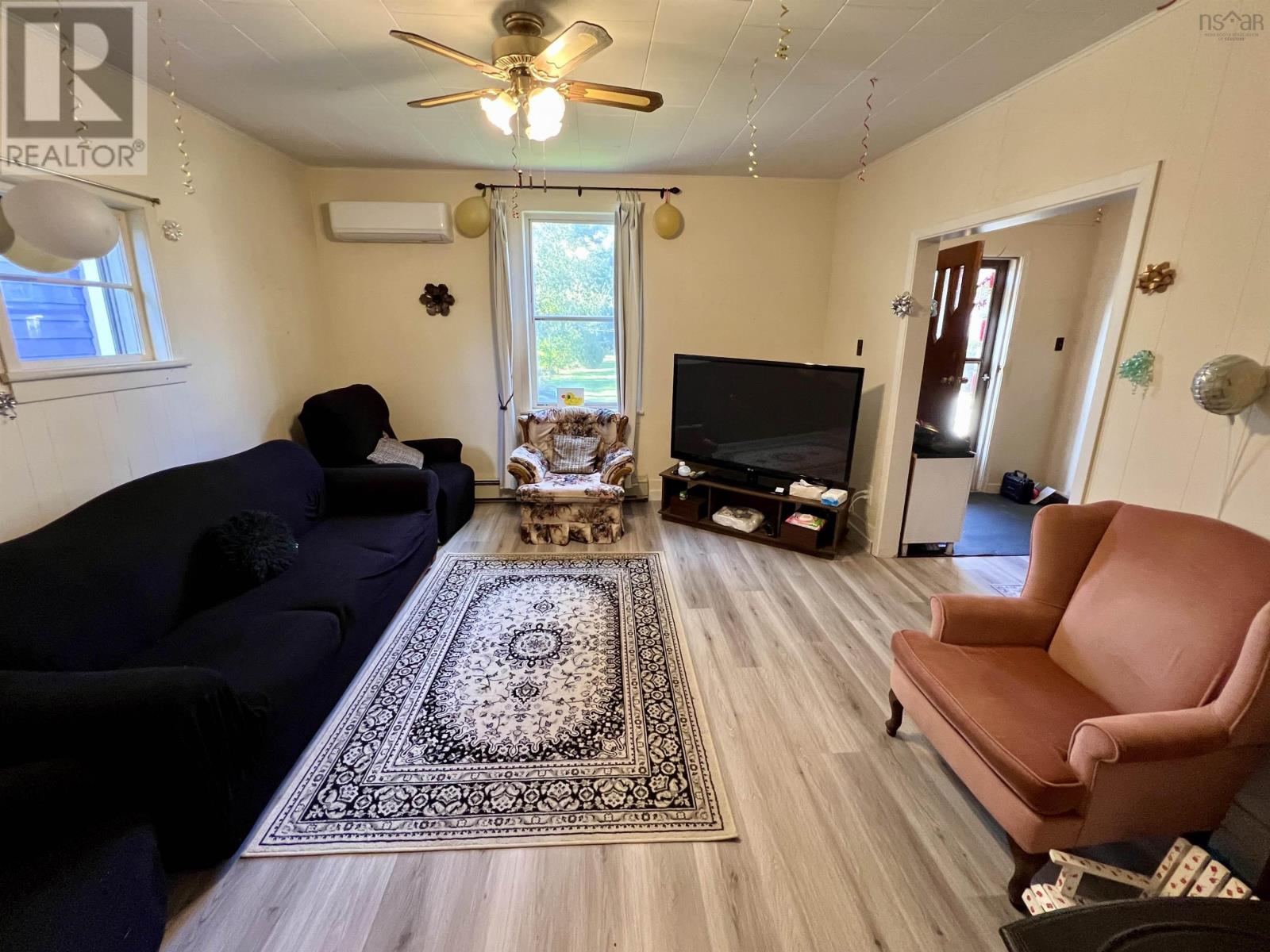 Property 21 of 36 of 279 Church Street