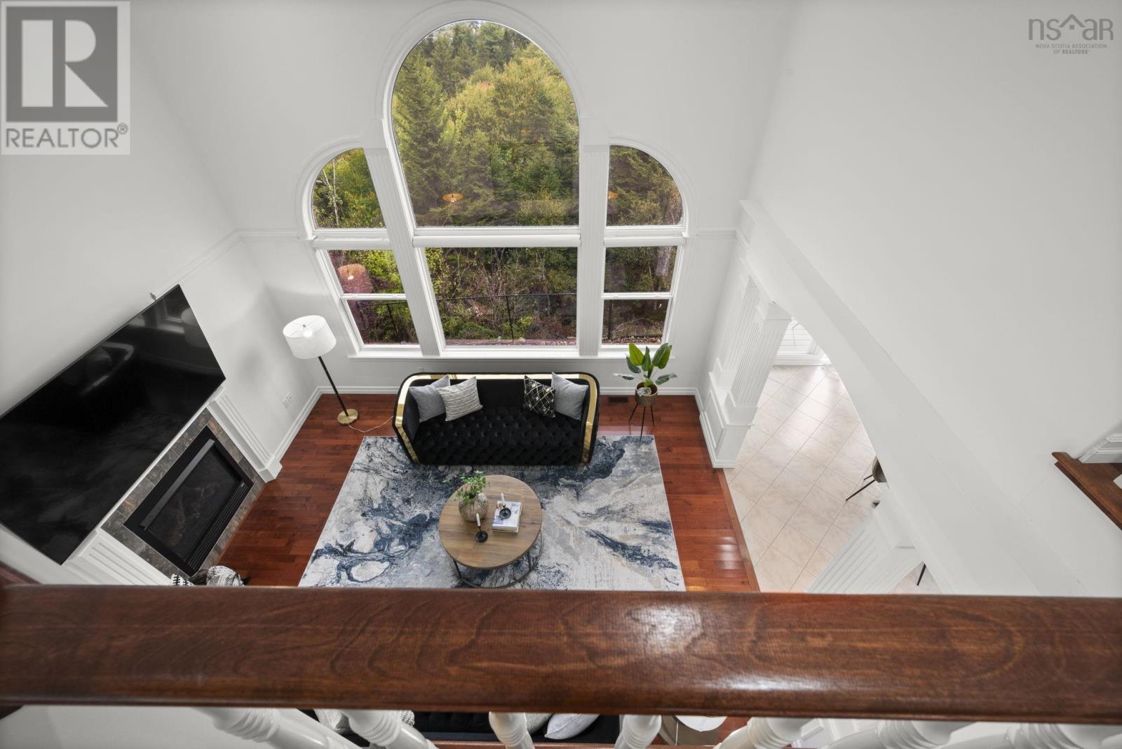 Property 33 of 51 of 24 Vanier Way