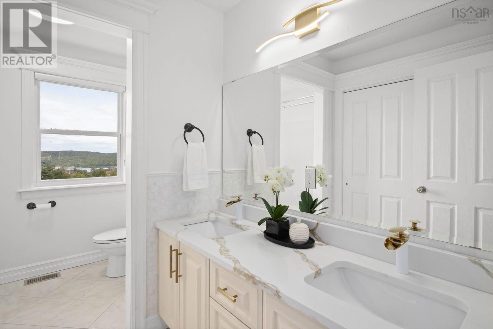 Property 34 of 51 of 24 Vanier Way