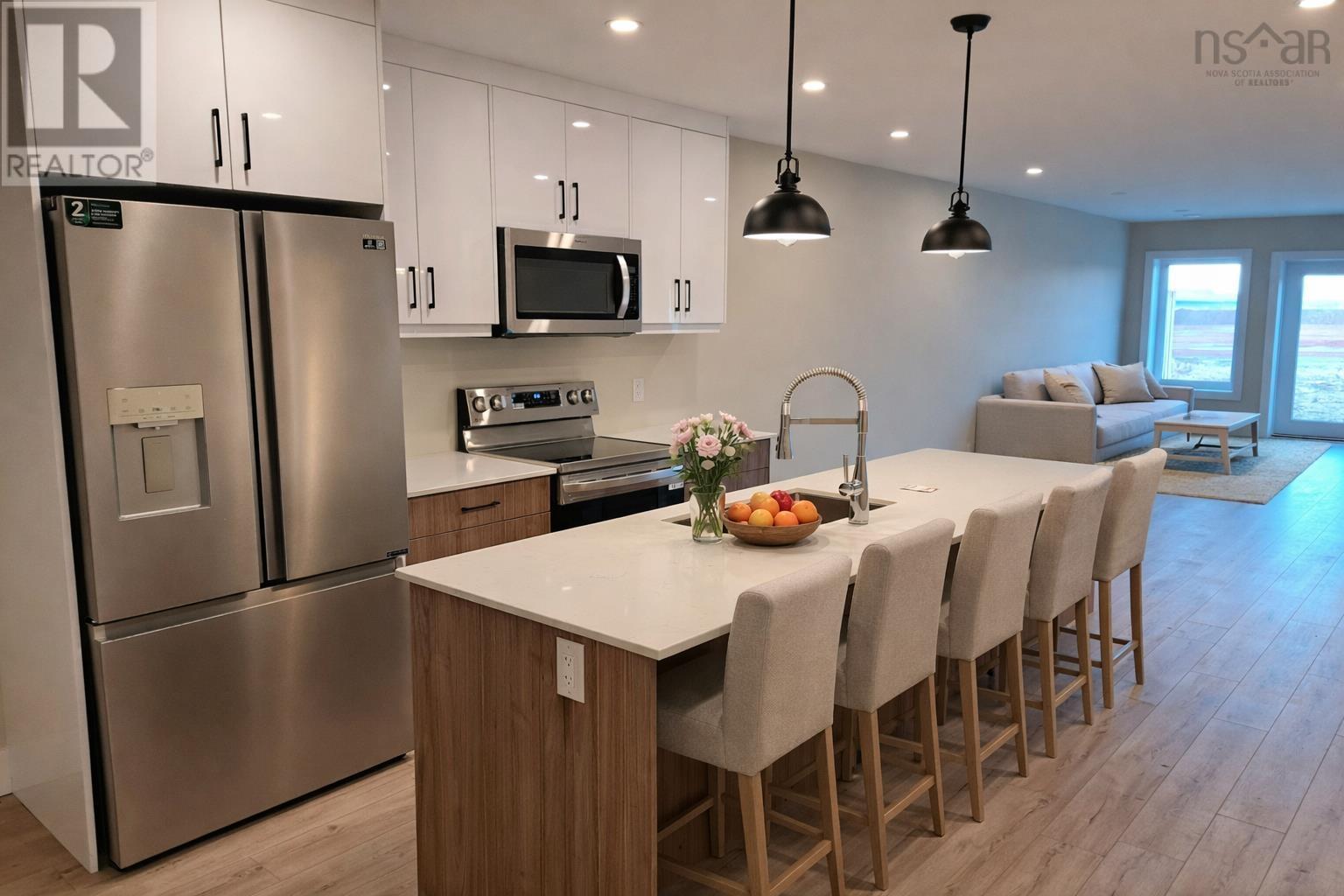 Property 16 of 34 of 127 Kent Road