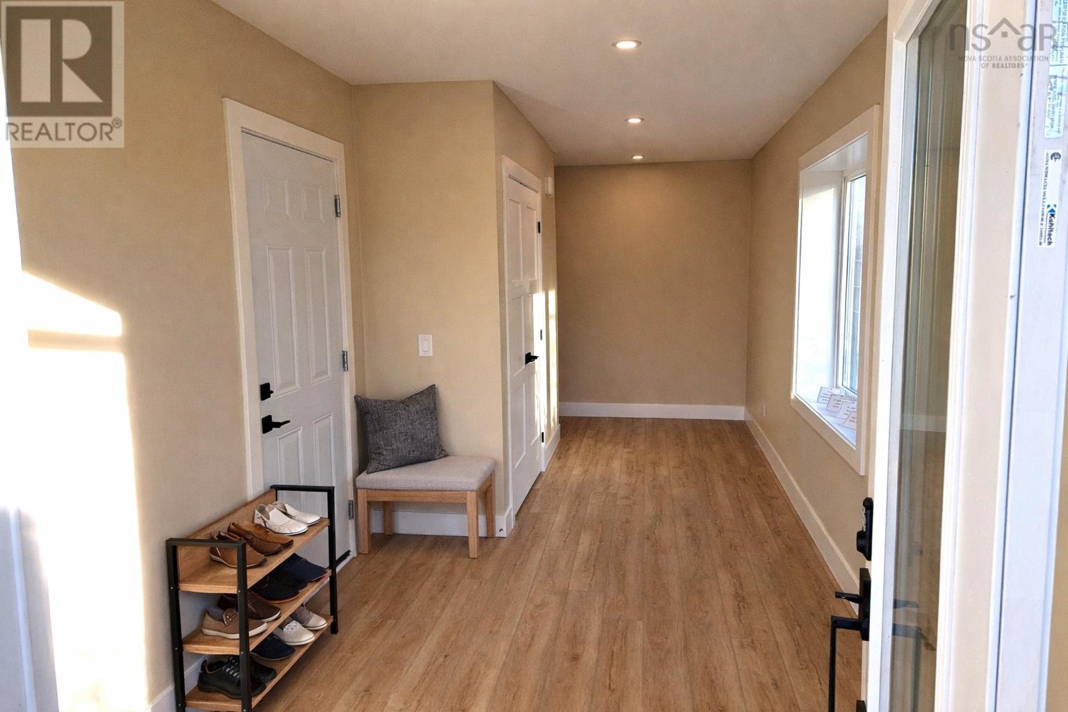 Property 6 of 34 of 127 Kent Road