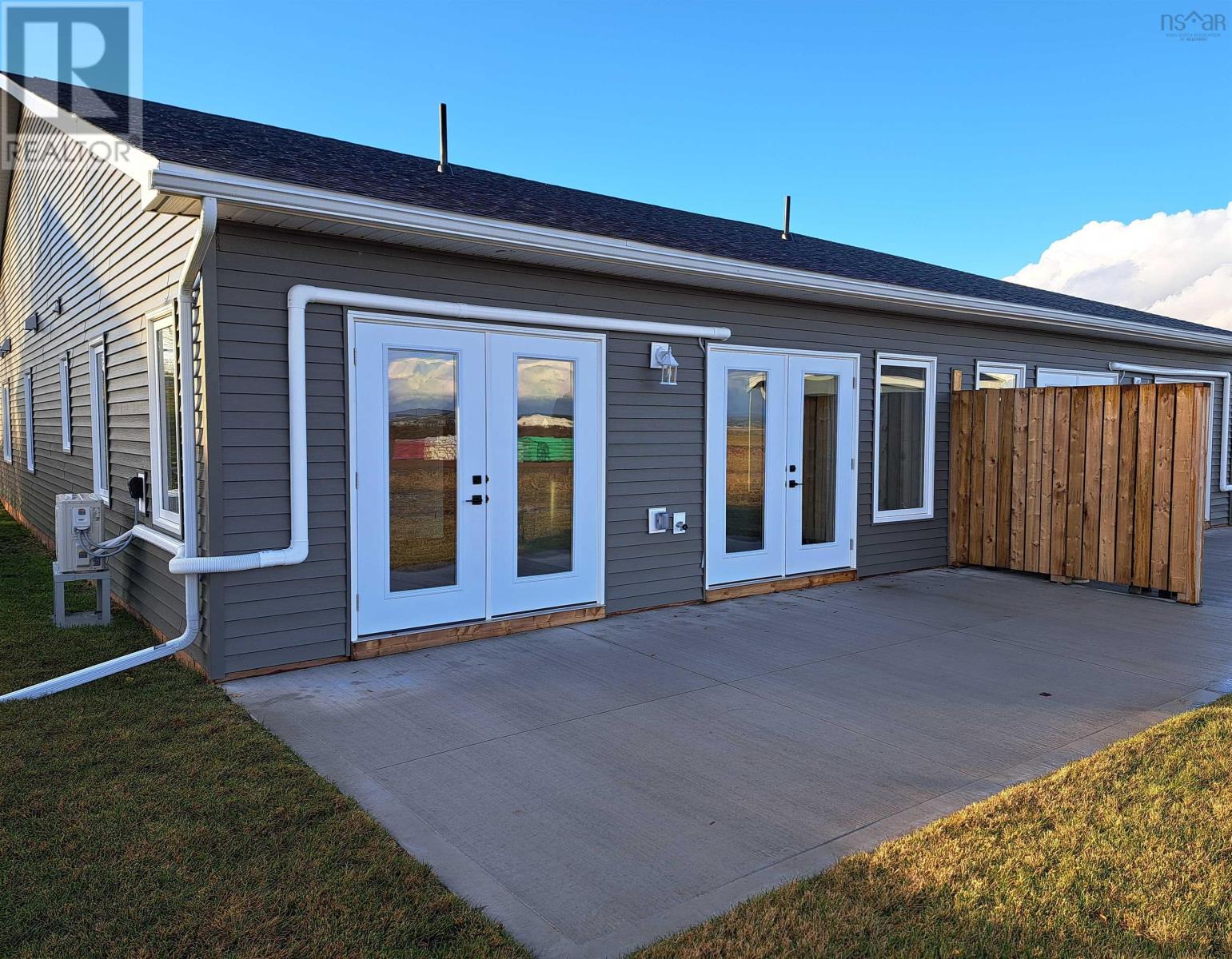 Property 3 of 34 of 127 Kent Road