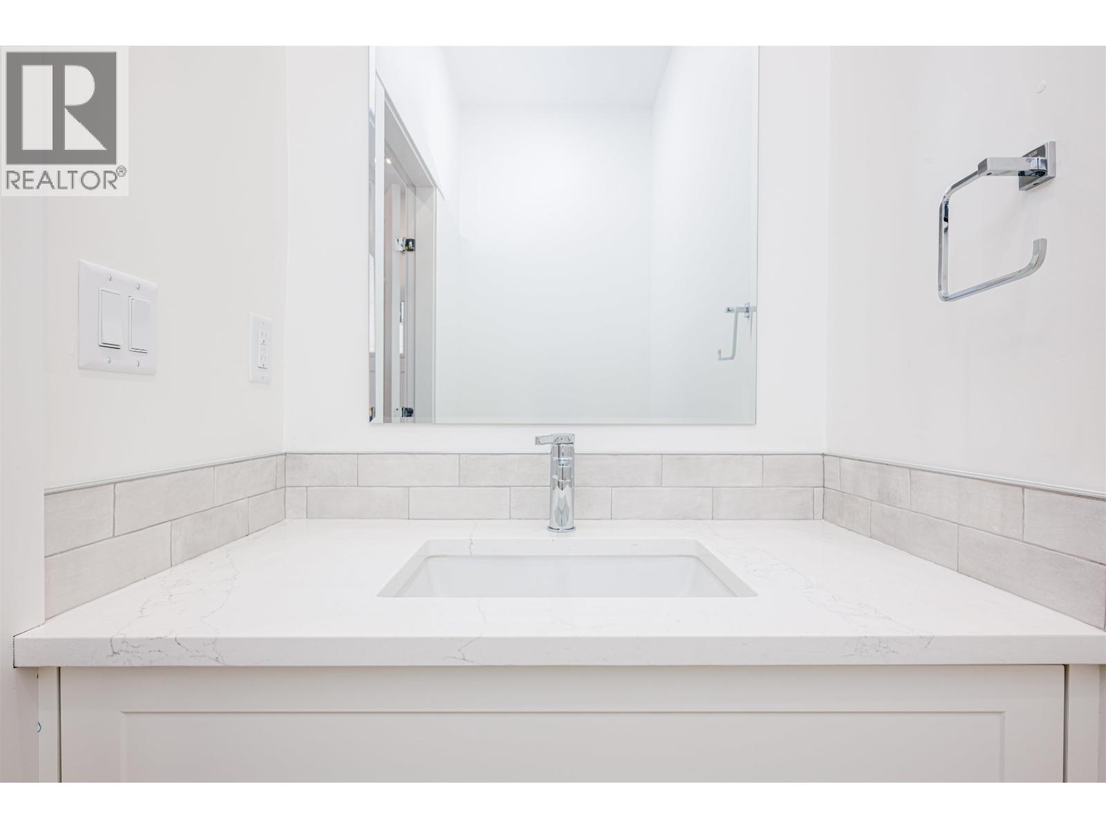 101 7785 SOUTHRIDGE AVENUE, Prince George