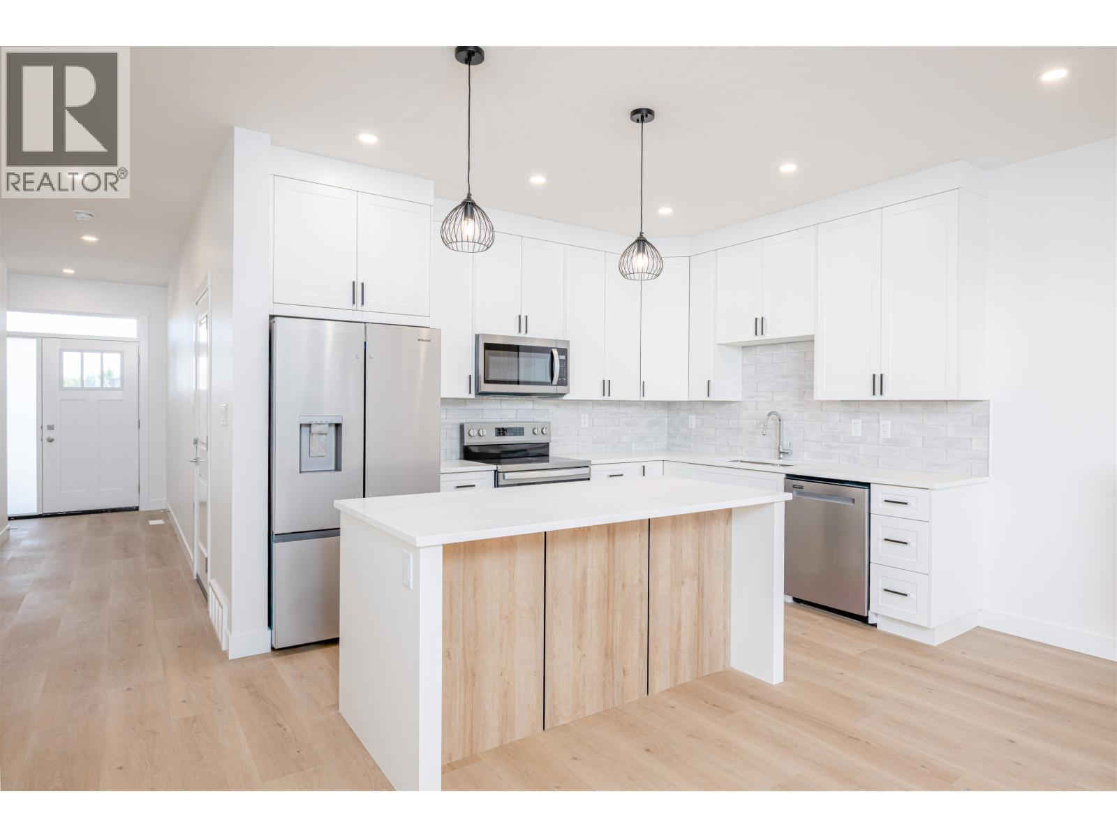 101 7785 SOUTHRIDGE AVENUE, Prince George