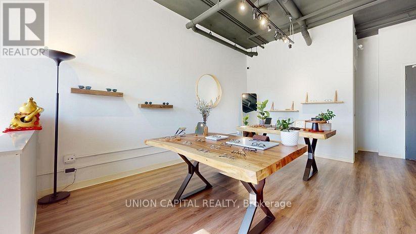 3380 Bur Oak Unit 8 photo 3