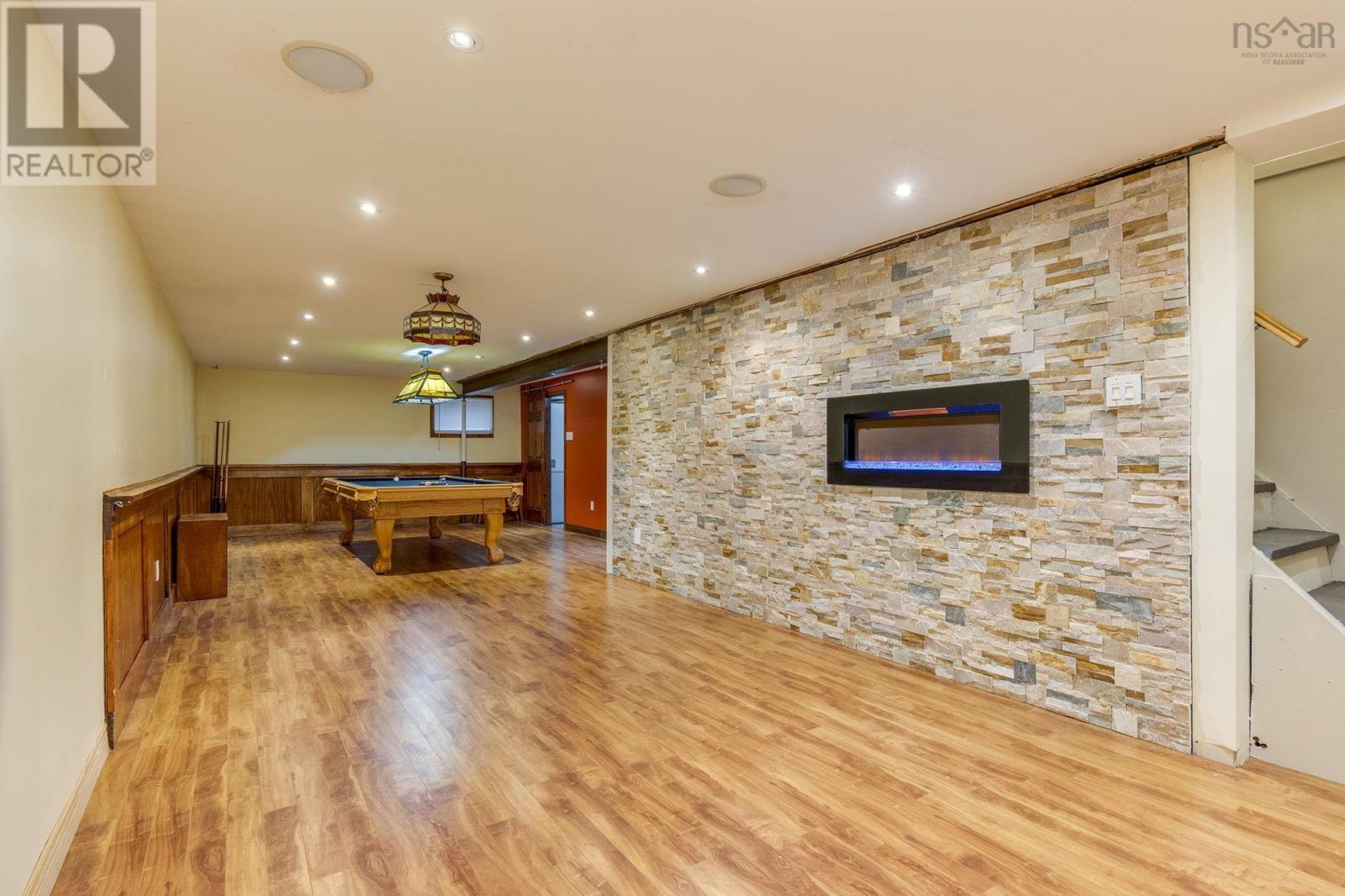 Property 24 of 34 of 1992 Shore Road