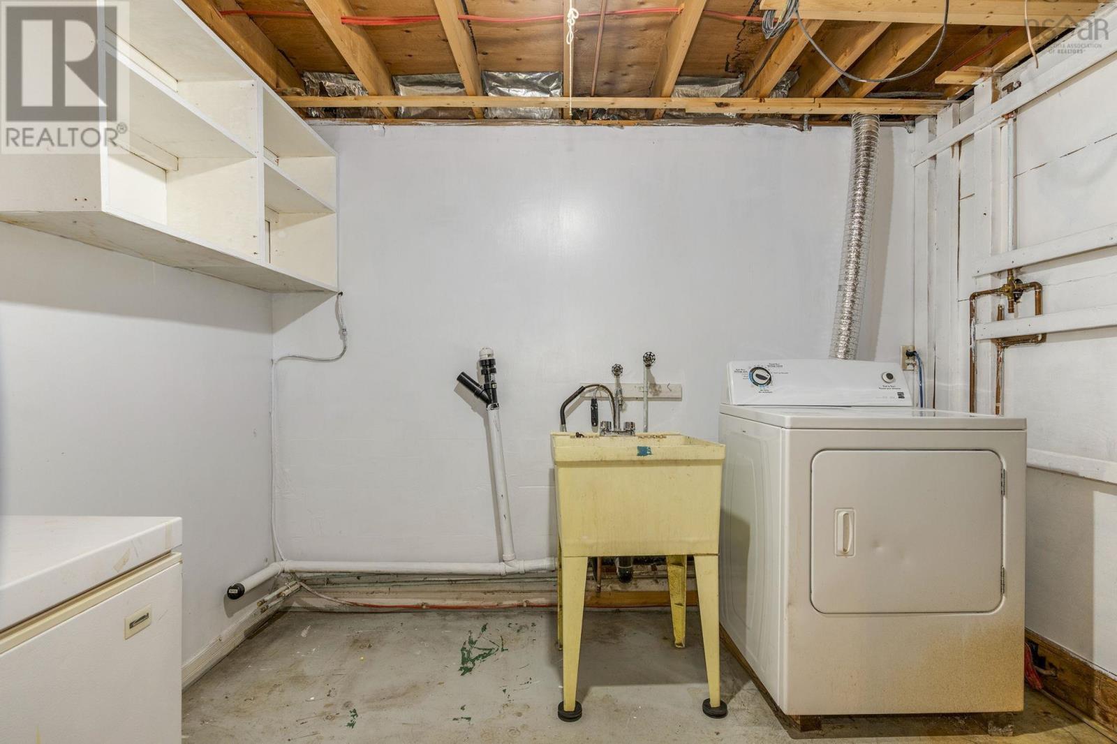 Property 29 of 34 of 1992 Shore Road