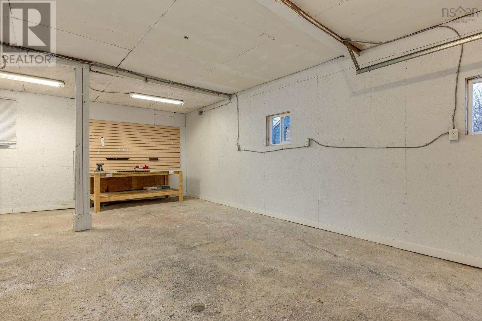 Property 30 of 34 of 1992 Shore Road