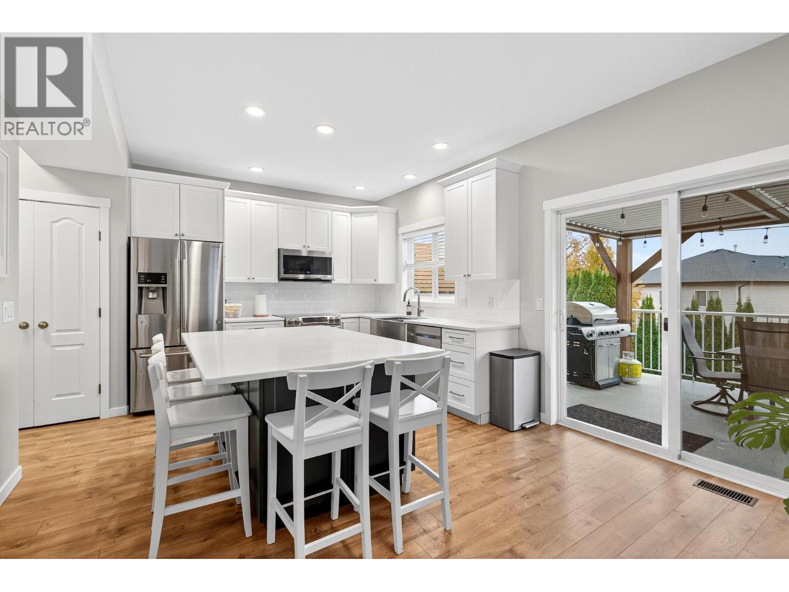  1971 Rosealee Lane, West Kelowna