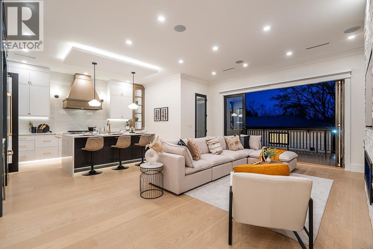 2 8667 ARMSTRONG AVENUE, Burnaby