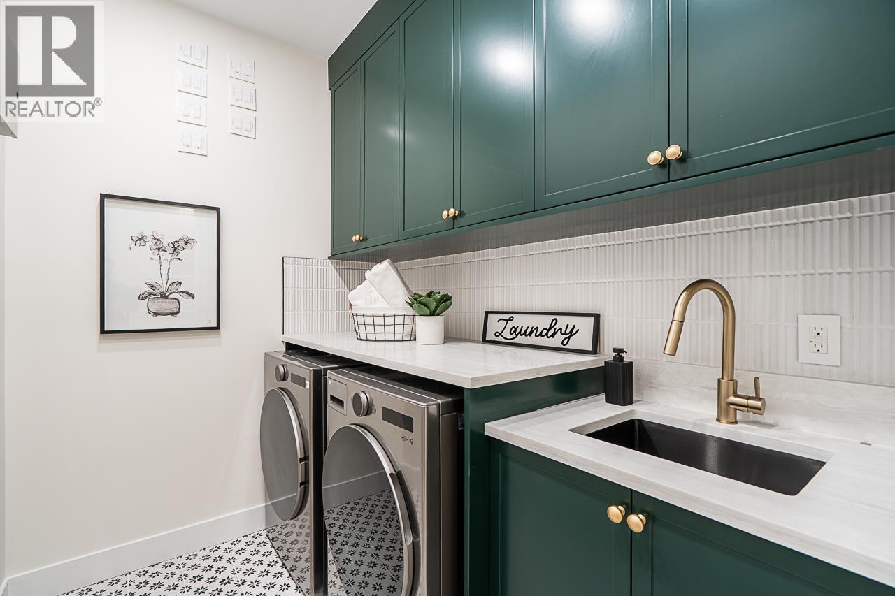 2 8667 ARMSTRONG AVENUE, Burnaby