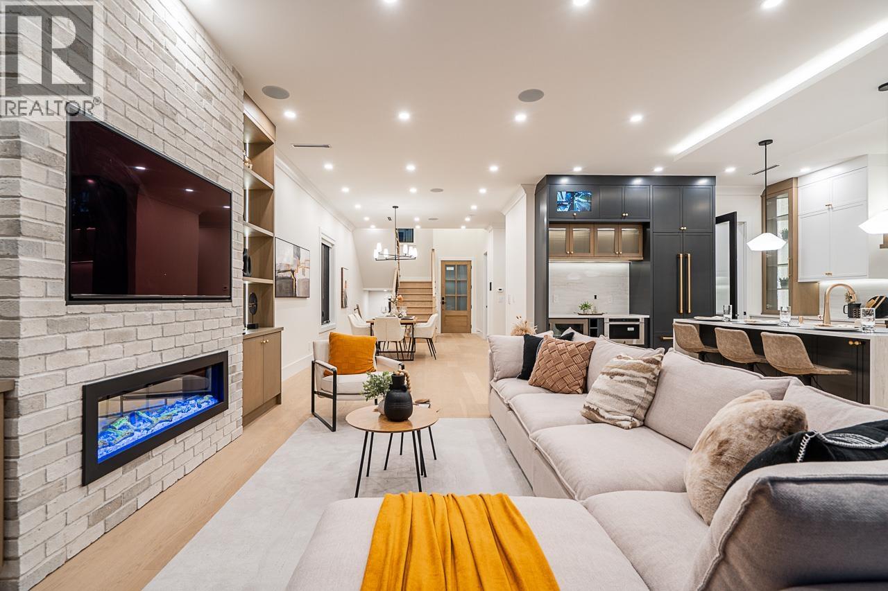 2 8667 ARMSTRONG AVENUE, Burnaby