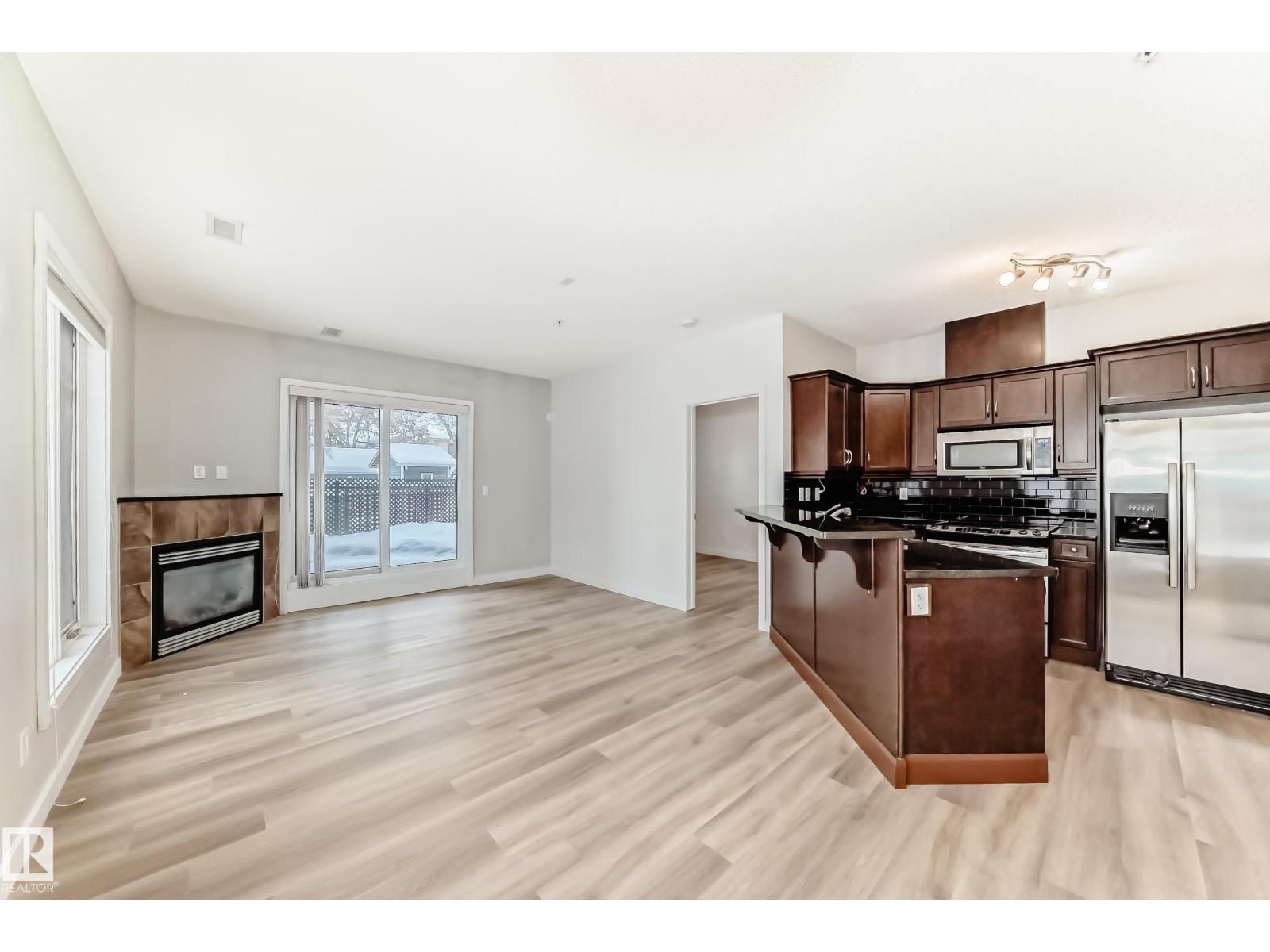 #103 7907 109 ST NW - 16
