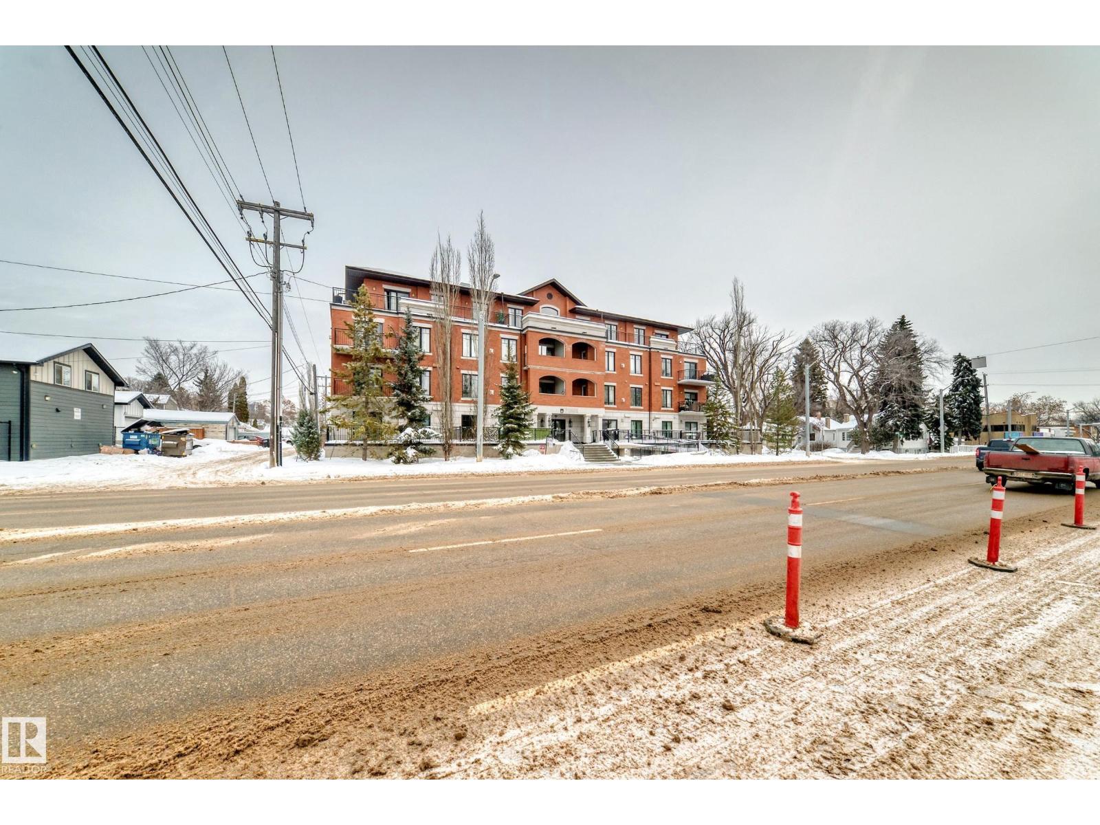 #103 7907 109 ST NW - 2