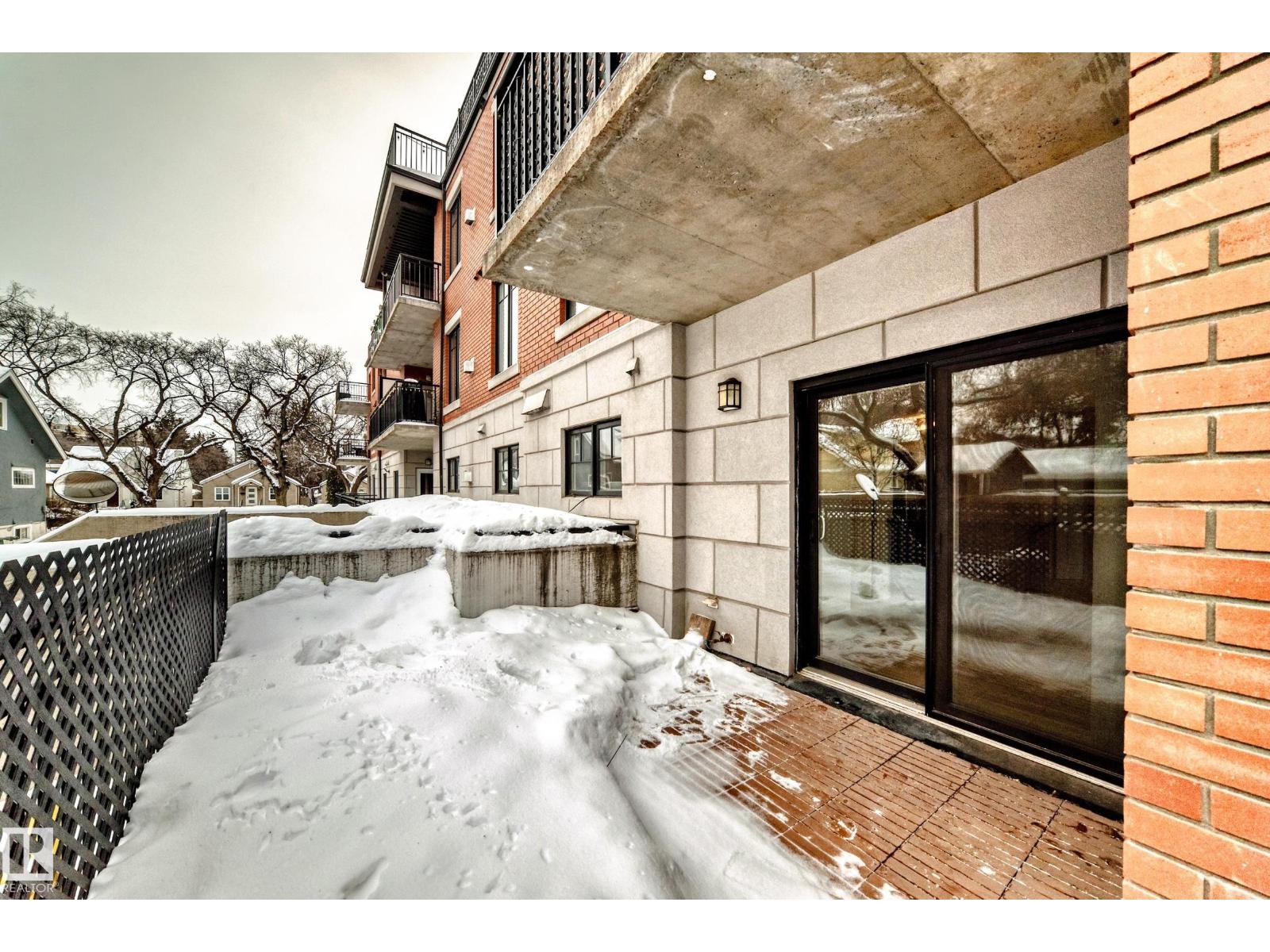 #103 7907 109 ST NW - 22